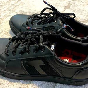 Star Wars Toms men’s size 8.5